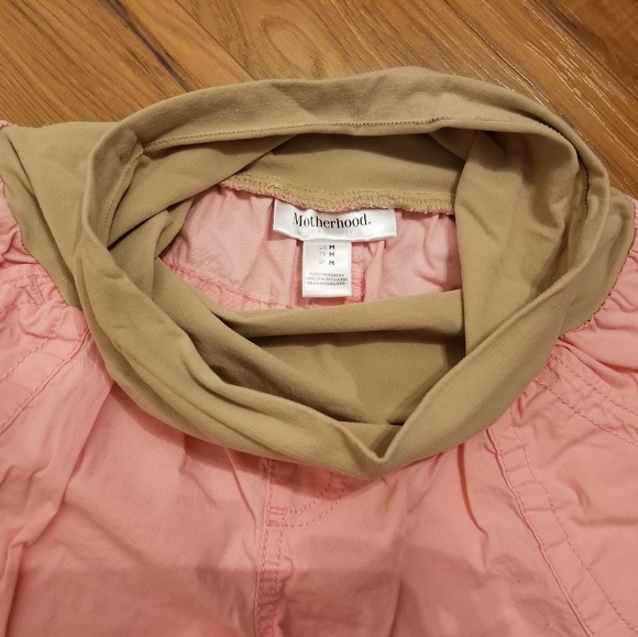 Maternity Shorts - Picture 7 of 7